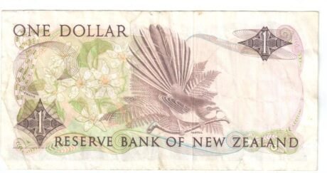 Реверс банкноты 1 доллар – Елизавета II (Новая Зеландия) 1981 года