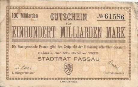 Аверс банкноты 1000000000000 marek (Niemcy) 1923